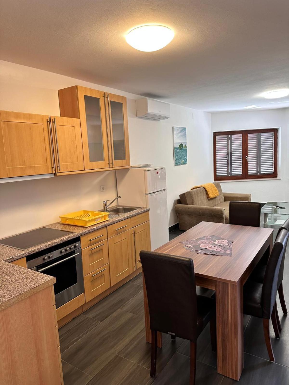 Apartman Nikola Salatic Ngoại thất bức ảnh
